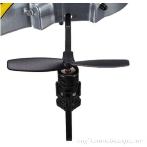 Remote-controlled QuadcopterNew